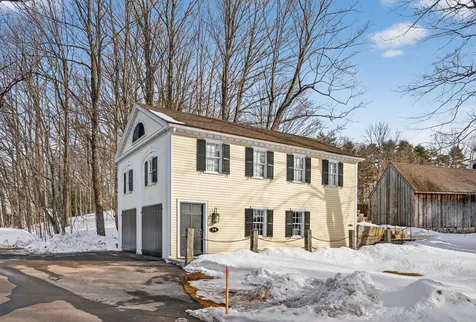 1090 Pittston School Street Pittston ME 04345