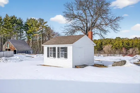 1090 Pittston School Street Pittston ME 04345