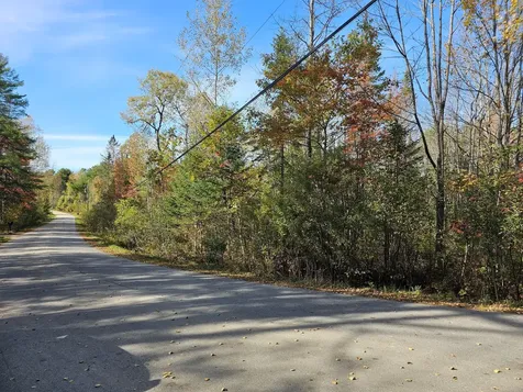 35 Hackett Road Winterport ME 04496