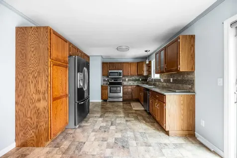 42 Yankee Avenue Bangor ME 04401