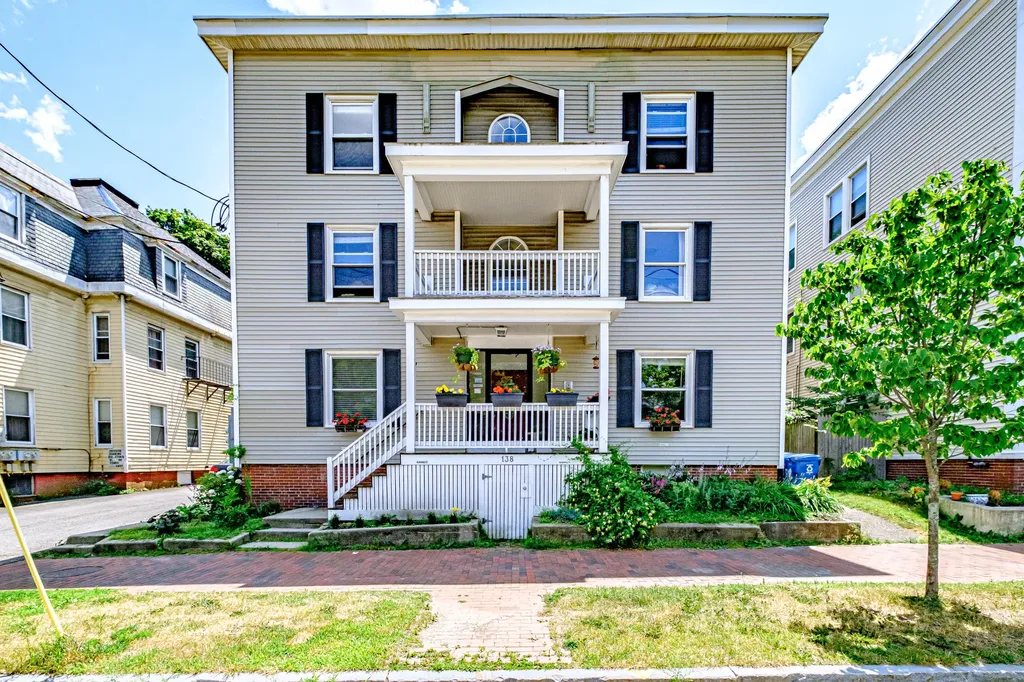 138 Park Avenue Portland ME 04101