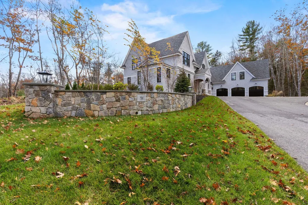 51 Woodland Drive Kennebunkport ME 04046