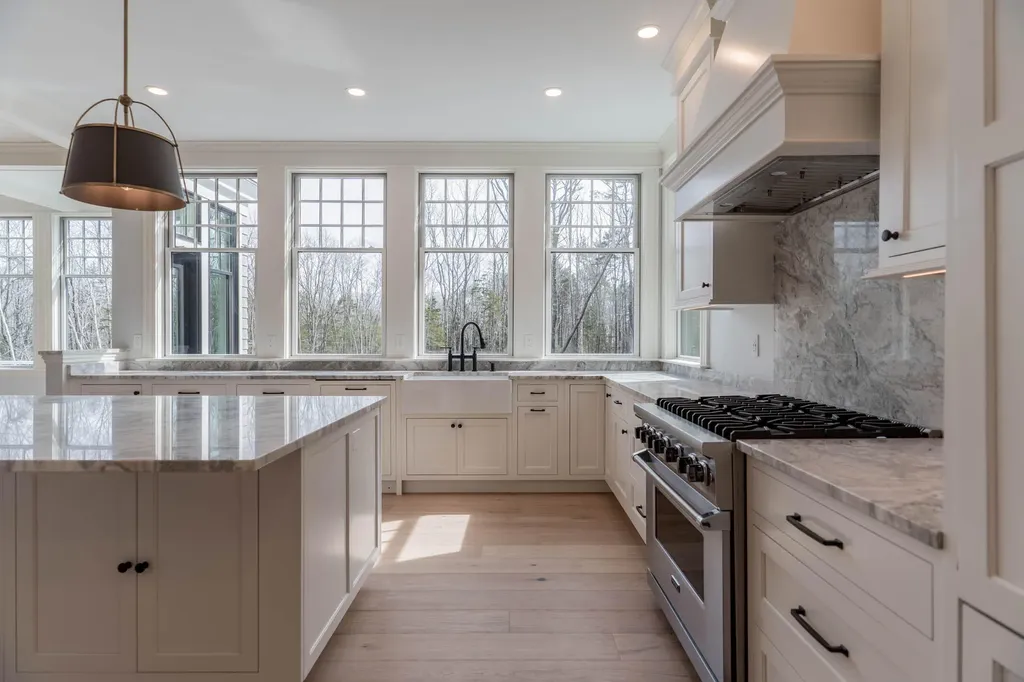 51 Woodland Drive Kennebunkport ME 04046