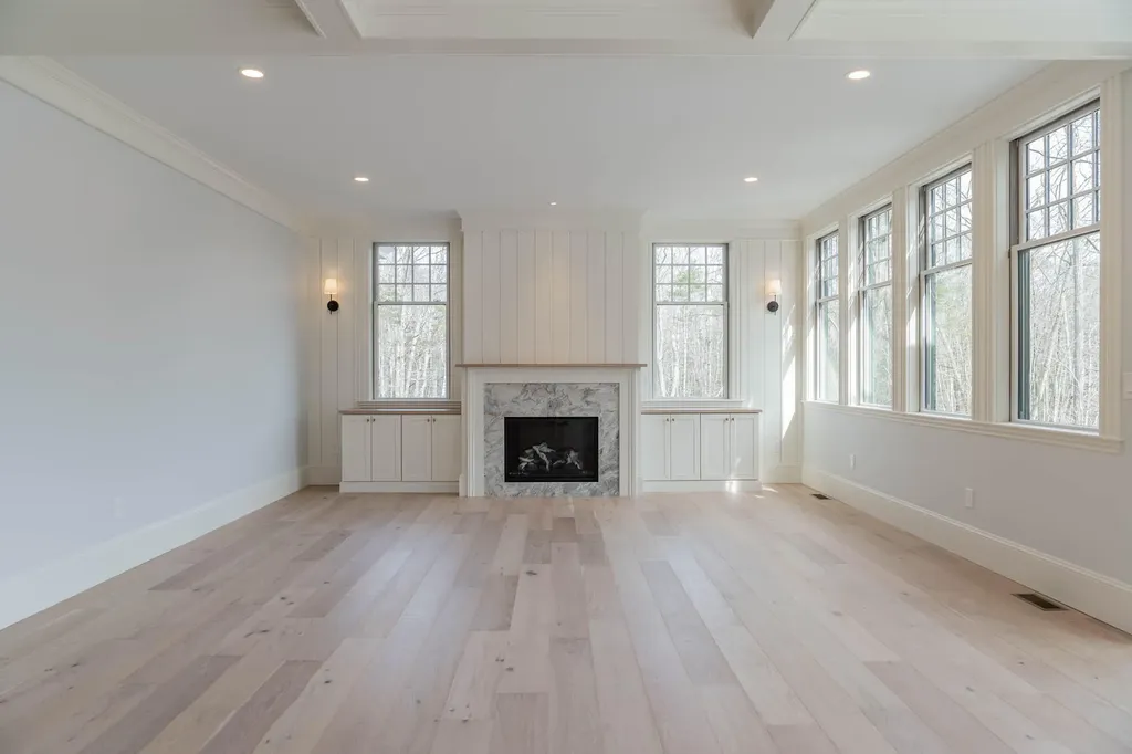 51 Woodland Drive Kennebunkport ME 04046