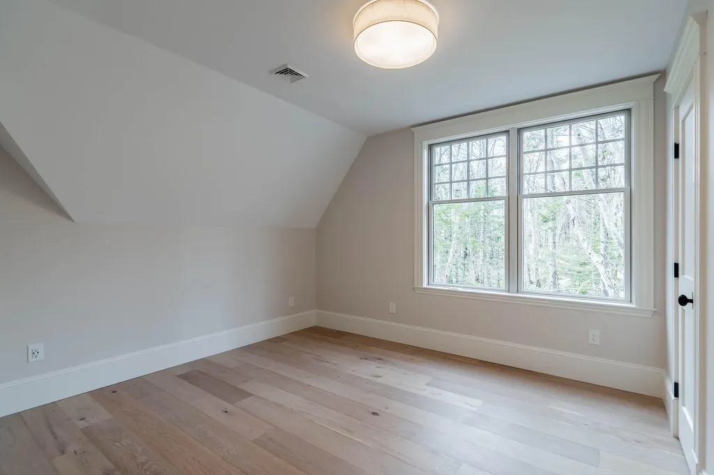 51 Woodland Drive Kennebunkport ME 04046