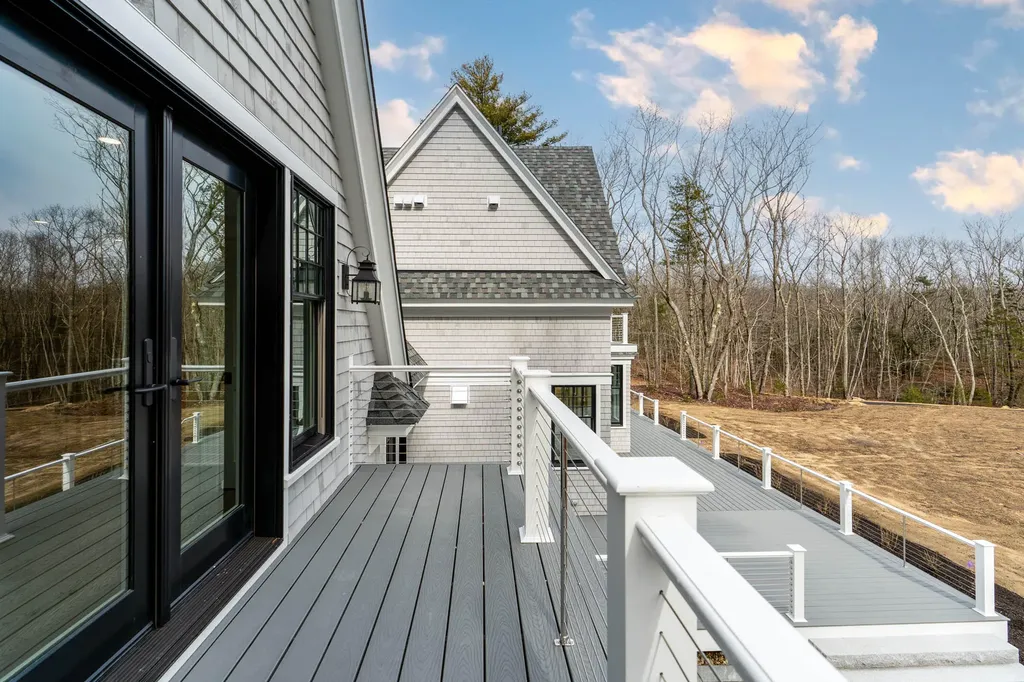 51 Woodland Drive Kennebunkport ME 04046