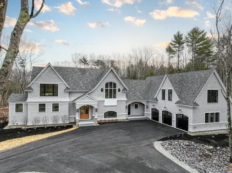 51 Woodland Drive Kennebunkport ME 04046