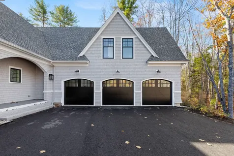 51 Woodland Drive Kennebunkport ME 04046