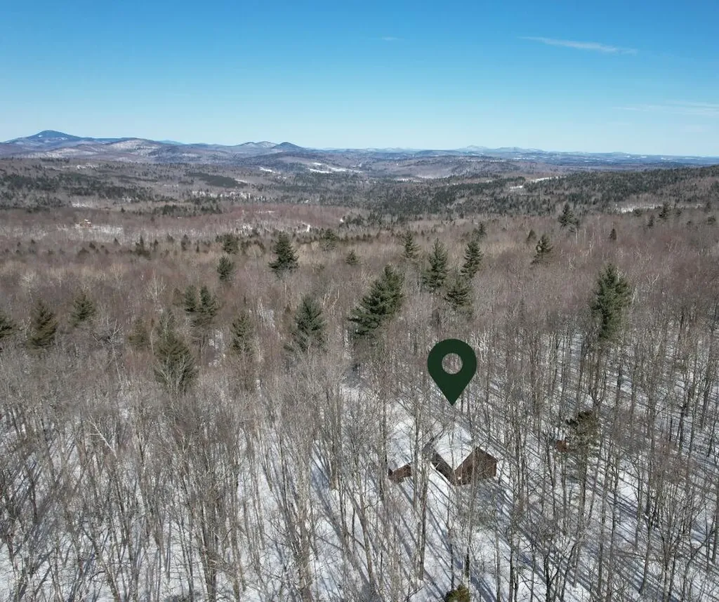 0 Canton Mountain Road Canton ME 04221