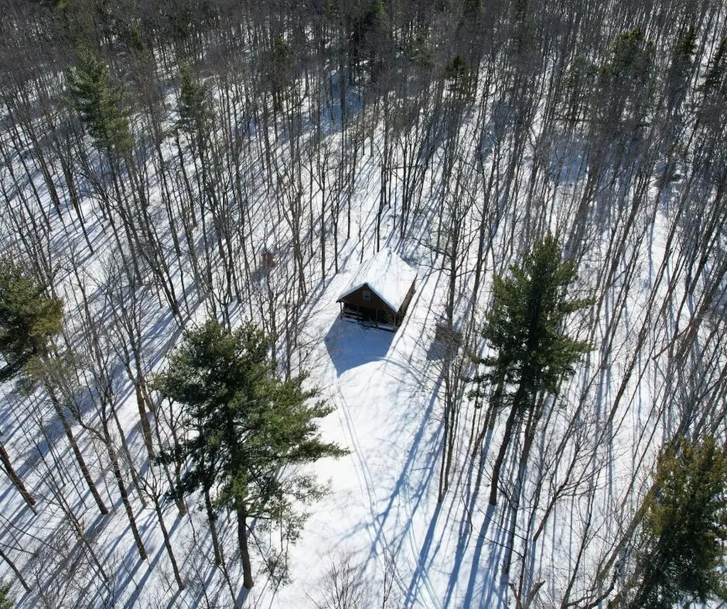 0 Canton Mountain Road Canton ME 04221