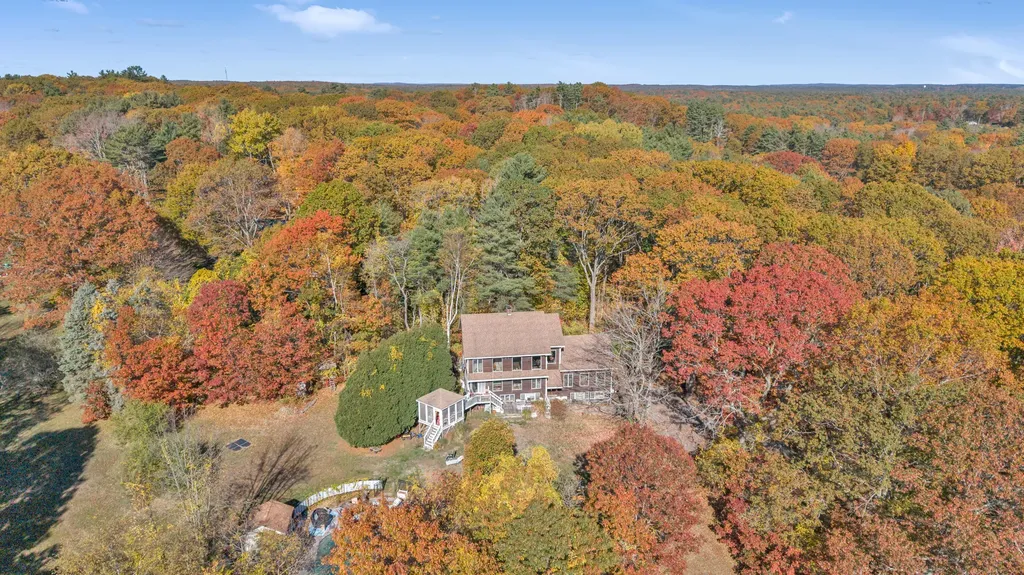 50 Coles Hill Road Wells ME 04090