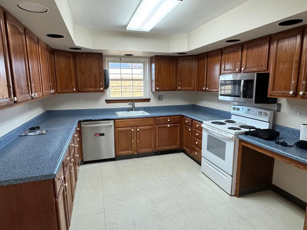 8 Wesleyan Street Fort Fairfield ME 04742