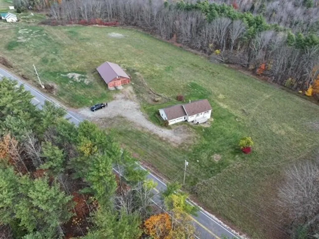 283 Church Road Readfield ME 04355