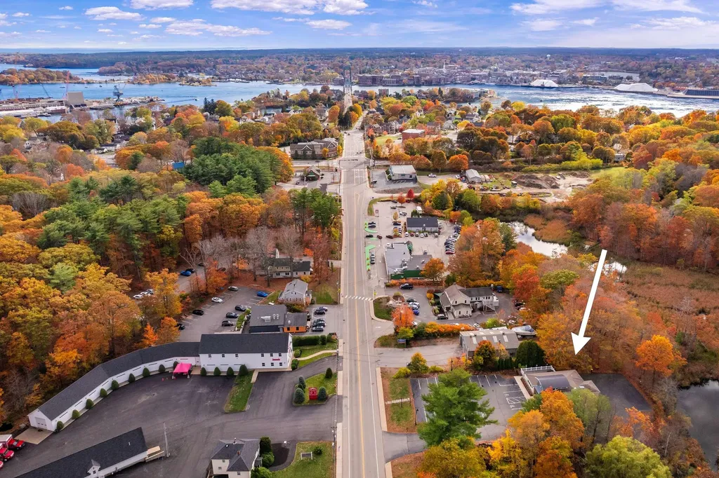 57-59 State Road Kittery ME 03904