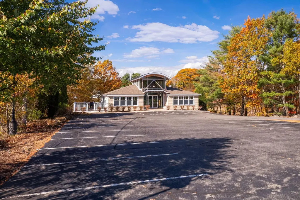 57-59 State Road Kittery ME 03904