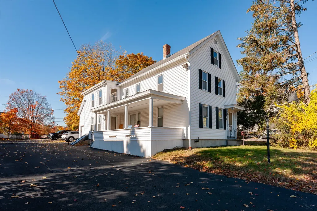 35 Rochester Street Berwick ME 03901