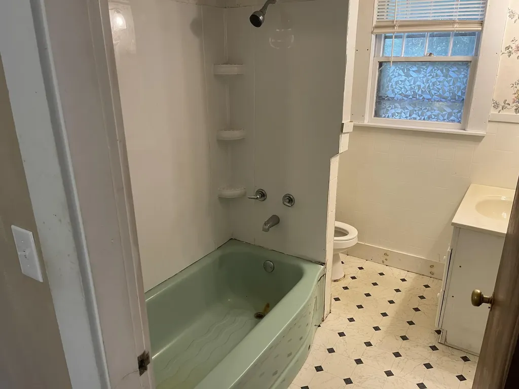 Windsor ME 04363