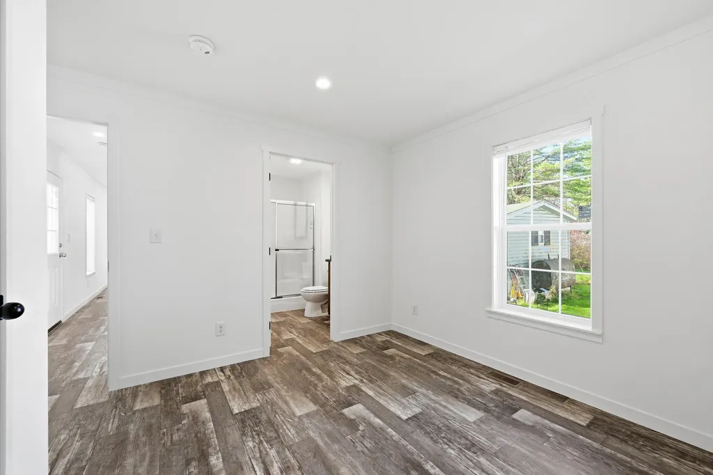46 Victoria Drive Waterville ME 04901