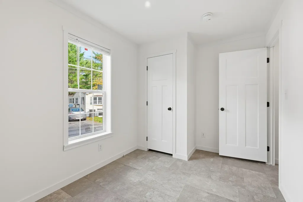 8 Victoria Drive Waterville ME 04901