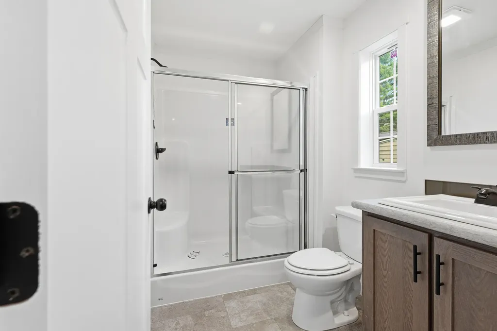 8 Victoria Drive Waterville ME 04901