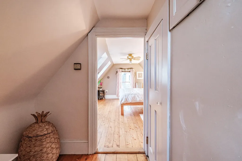 10 Whitehall Avenue South Portland ME 04106