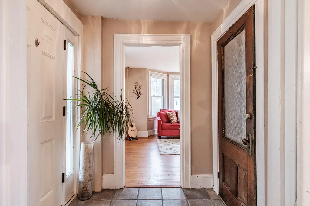 10 Whitehall Avenue South Portland ME 04106