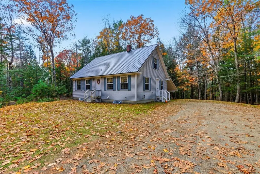 782 Main Street Wayne ME 04284