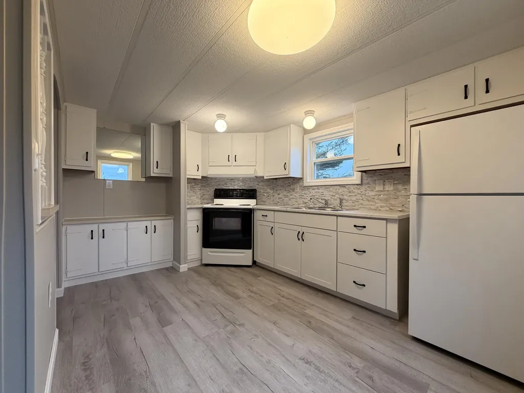 48 Bushey Street Ashland ME 04732