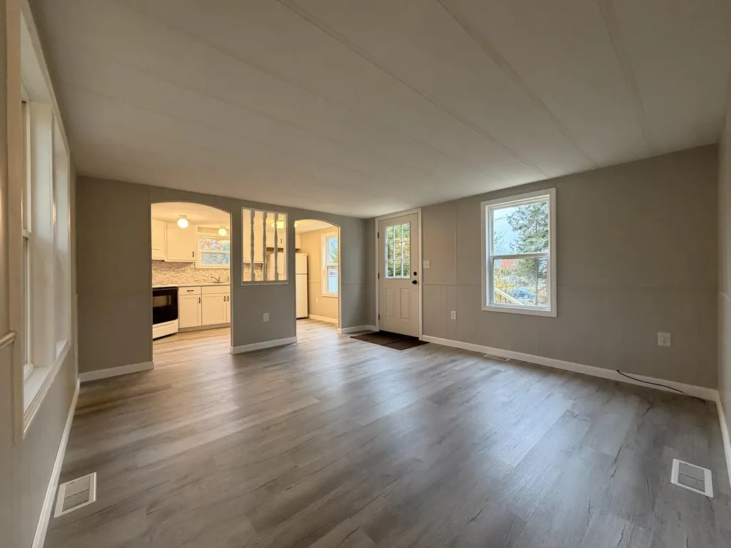 48 Bushey Street Ashland ME 04732