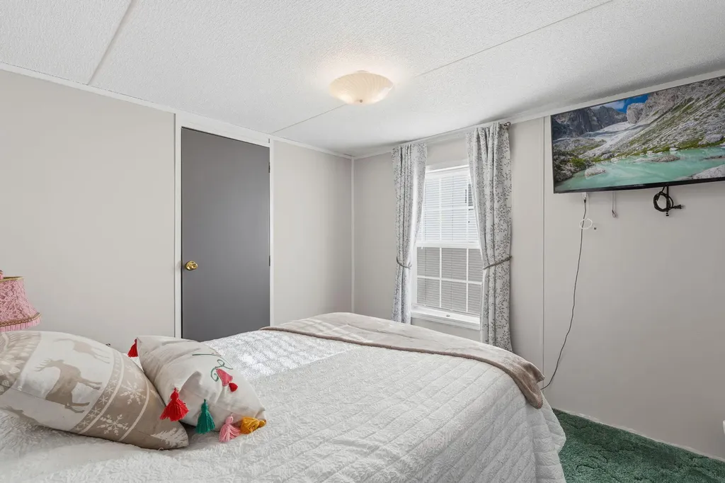 1583 Appleton Ridge Road Appleton ME 04862