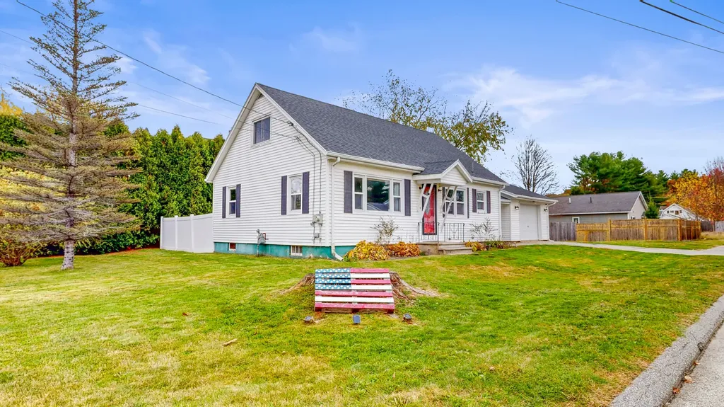 4 Arbania Street Auburn ME 04210