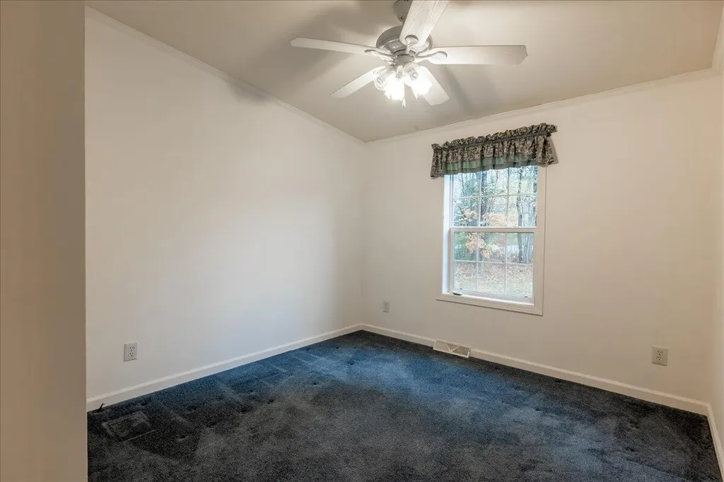 473 New England Road Searsmont ME 04973