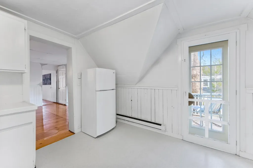 21 Ocean Street Rockland ME 04841