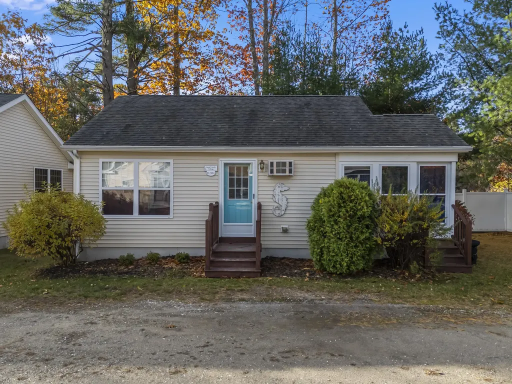 412 Post Road Wells ME 04090