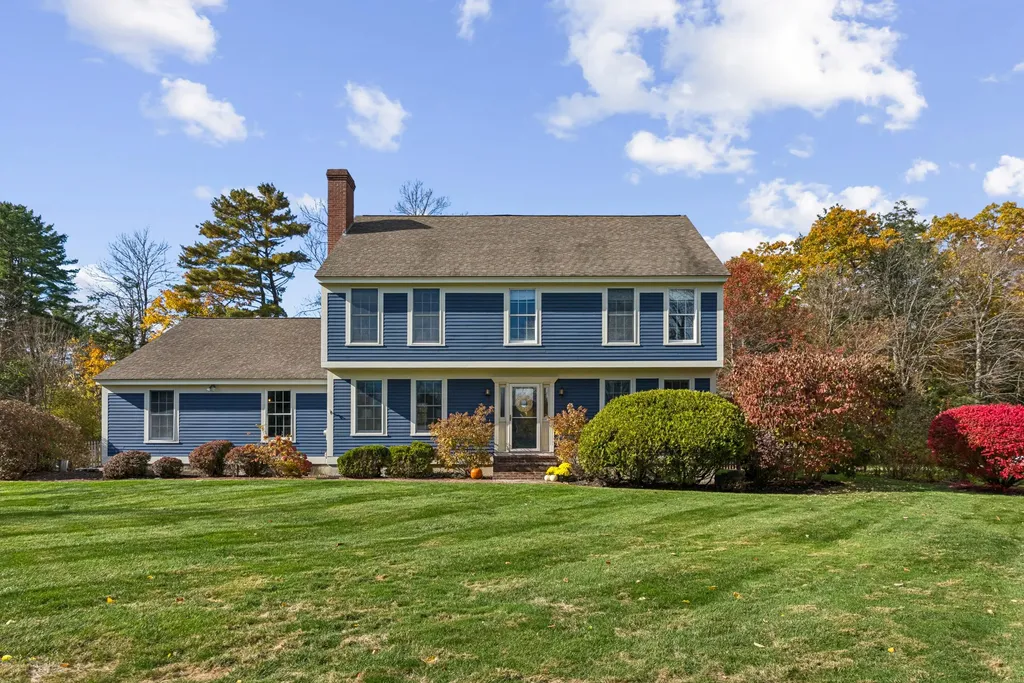 17 Balsam Drive Cumberland ME 04021