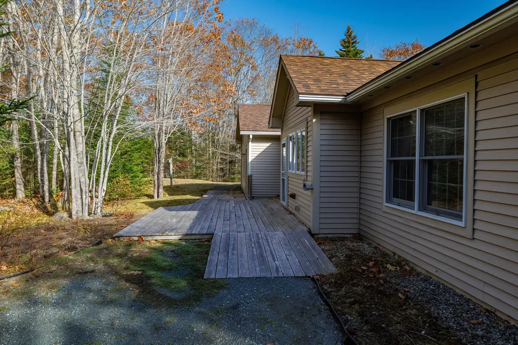 40 Ridgeway Drive Bar Harbor ME 04609