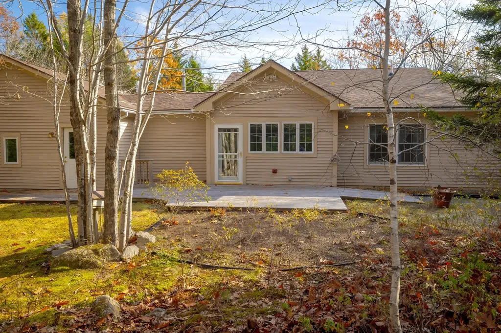 40 Ridgeway Drive Bar Harbor ME 04609
