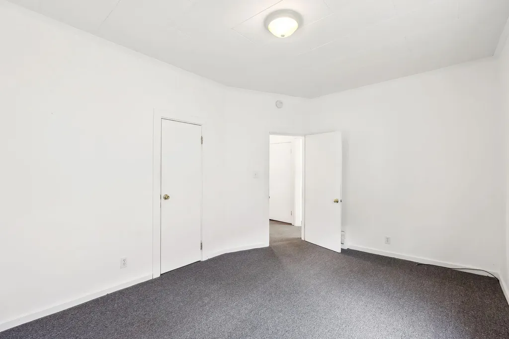 520 Lincoln Street Lewiston ME 04240