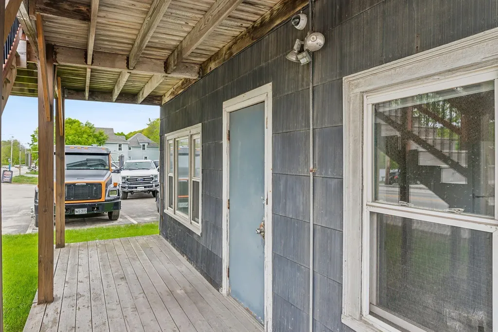520 Lincoln Street Lewiston ME 04240