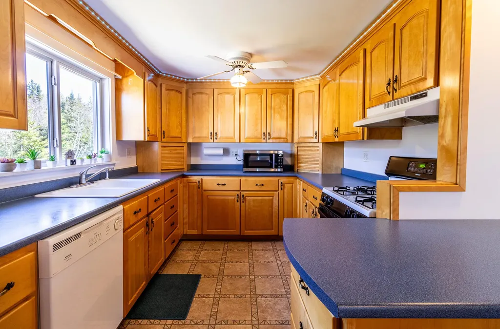 55 Wilders Way Jonesport ME 04649