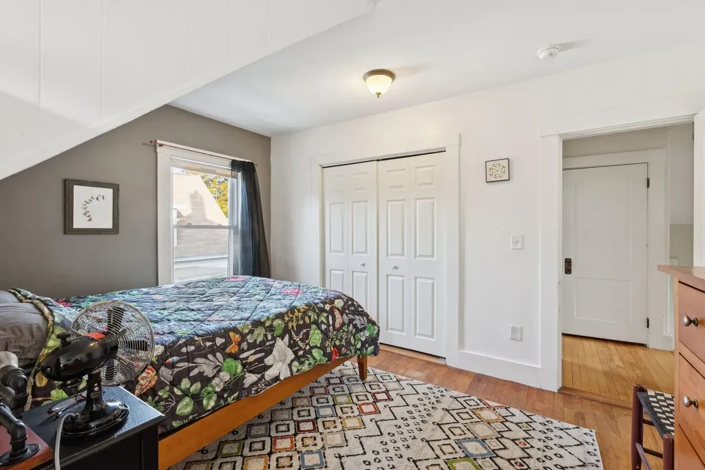 15 Linden Street Auburn ME 04210