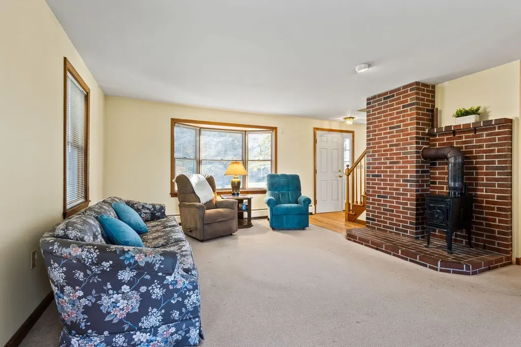 406 Palmer Avenue Portland ME 04103