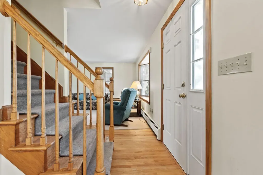 406 Palmer Avenue Portland ME 04103