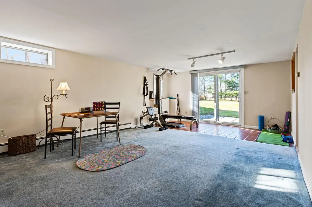 406 Palmer Avenue Portland ME 04103