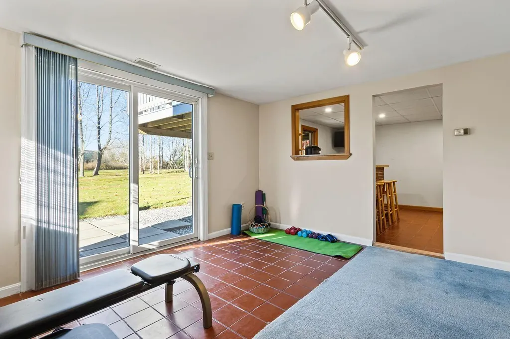 406 Palmer Avenue Portland ME 04103