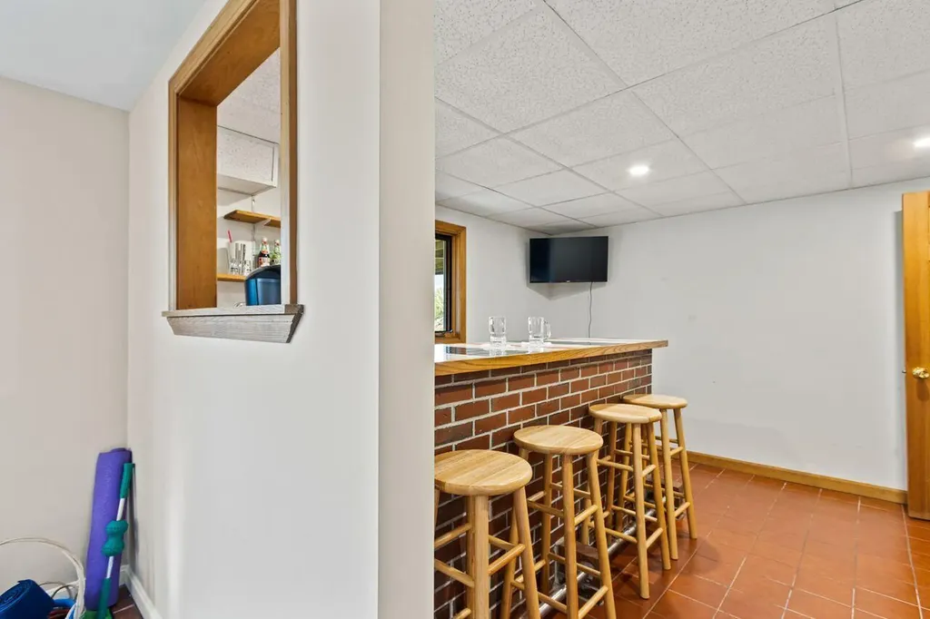 406 Palmer Avenue Portland ME 04103