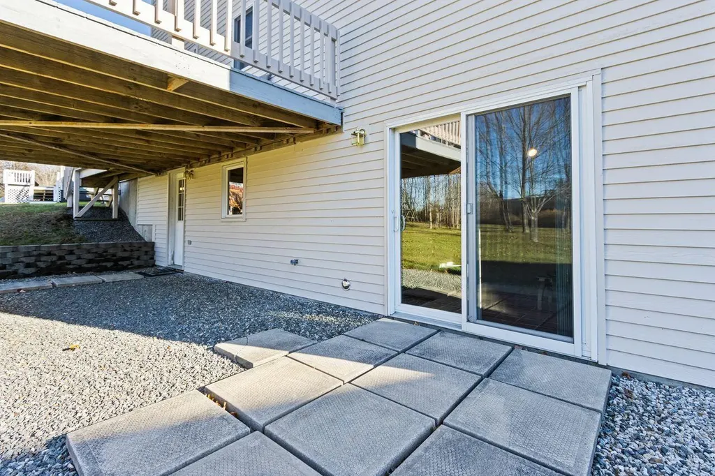 406 Palmer Avenue Portland ME 04103