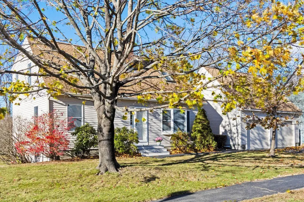 406 Palmer Avenue Portland ME 04103