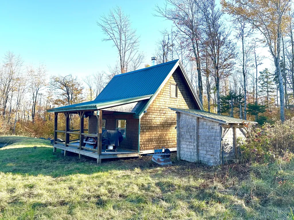L38,38-2 Gilman Road Guilford ME 04443