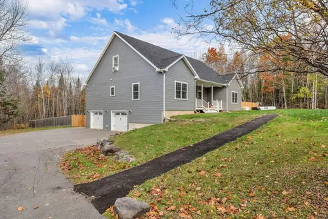 81 Fowler Road Hampden ME 04444